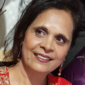 Meet your Posher, Mohini